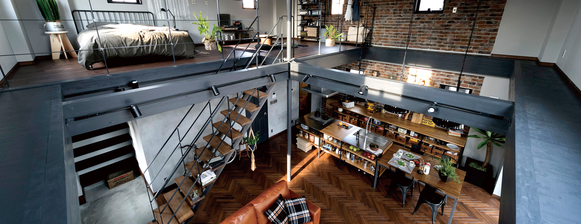 ZERO-CUBE WAREHOUSE